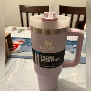 NWT Stanley 40 oz purple big grip Adventure Travel water bottle